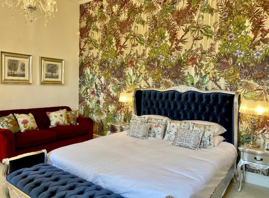 Private Room & Bathroom In Manor House Maybole 外观 照片
